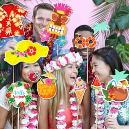 30pcs/set Hawaiian Party Decorations Photo Booth Props Pineapple Flamingo Summer Beach Pool Party Hawai Aloha Party supplies Toy