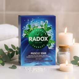 Radox Muscle Soak Bath Salts 400g, Herbal Mineral Soothing Soak, Relaxing Bath Care for Tired Muscles