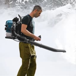 75.6CC 4 Stroke Backpack Leaf Blower 2.6KW Gasoline Powered Engine Lawn Blower Cordless Snow Dust Blowing Cleaning Tool 7000Rpm