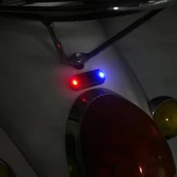 Fake Car Solar Alarm LED Flashing Car Security Alarming Lamp Wireless Warning Anti-Theft Caution Lamp Flashing