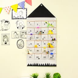 Christmas Advent Calendar Door 24 Pockets Biscuits Coins Organizer Kids Room Bedroom Sundries Holiday Decoration