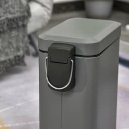 HOMCOM 5L Steel Waste Trash Can Pedal Rubbish Garbage Storage Bucket