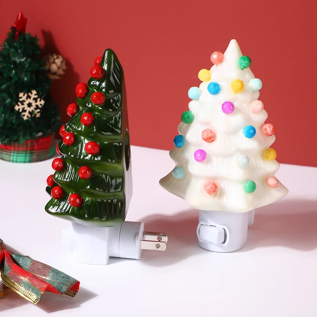 Santa Claus Atmosphere Night Light Resin Made 7 Watts Power Bright White Light Christmas Tree Night green
