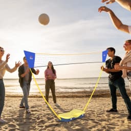 HOMCOM Portable Folding Badminton Net Set with 4 Badminton Rackets and 2 Nylon Shuttlecocks, for Adult Exercise Training