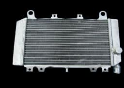 For Yamaha FZR600 FZR600R FZR 600 600R Aluminum Radiator 1989-1999 96 90 91 92 93 94 95 89 97 98 99 1990 1991 1992 1993 1994