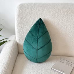 1pcs Christmas Decorations Leaf Shaped Pillows Nordic Style Minimalist Living Room Sofas Headboard Cushions New Year's Gifts