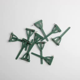 Emerald Green Triangle Brooch Pin Craft 50pcs DIY Flower Corsage Making Accessories for Wedding and Engagement Party