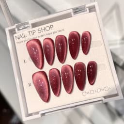 10pcs Red Full Cover Nail Tips Mid-length Almond Handmade False Nails Art Wearable Solid Color Cat's Eye Press on Fake Nails Set