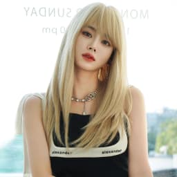 7JHH WIGS Layered Blonde Wig for Women High Density Synthetic Loose Straight Hair Wigs with Neat Bangs Beginner Friendly