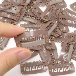 20 Pcs/50 Pcs/100 Pcs Hair Extension Clips 23/28/32mm Soft Rubber Metal Snap Wig Accessories for Women Men in 3 Colors
