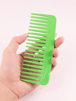 1 Thick Plastic Heat-Resistant, Anti-Static Long Toothed, Wide Toothed Salon Hairstyle Comb Special for Real Hair Wigs