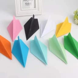 100Pcs 5.9" Premade Rainbow Origami Paper Airplane Folded Origami Planes for Kids Party Supplies Plane Theme Birthday Decor