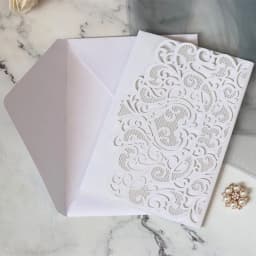10/20Pcs White Gold Pearl Paper Laser Cut Wedding Invitations Card European Wedding Bridal Shower Decor Gift Greeting Card Kits