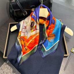 New Scarf 100% Silk Bandana Women Square Scarves Wrap Kerchief Elegant Spring Fashion Luxury High Quality Headband Hijab Shawls