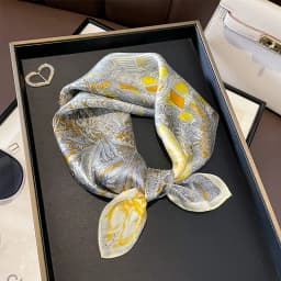 New Scarf 100% Silk Bandana Women Square Scarves Wrap Kerchief Elegant Spring Fashion Luxury High Quality Headband Hijab Shawls