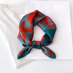 New Scarf 100% Silk Bandana Women Square Scarves Wrap Kerchief Elegant Spring Fashion Luxury High Quality Headband Hijab Shawls