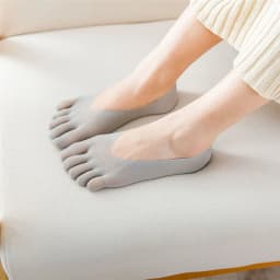 Women Summer Five-Fingers Sling Socks Ultrathin Funny Toe Invisible Sokken Silicone Non-Slip Anti-Friction Foot Protector