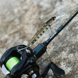 BassLegend Japan Fishing Sinking MDS Minnow Jerkbait Trout Cherry Blood Bass Pike Hard Lure 82S 82mm 9g