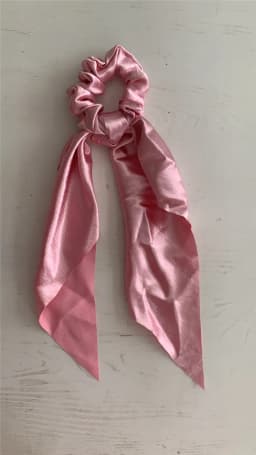 Shiny Silk Long Ribbon Scrunchies Elastic Hair Bands Women Girls Bow Knot Scraf Ponytail Holder Hair Ties Hair Accessories