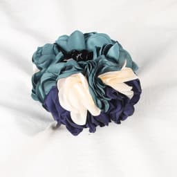 New Fabric Big Camellia Flower Hair Claw Clips Barrettes Women Girls 11CM Plastic Ponytail Holder Hair Clamps Hair Accessories