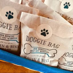 Round Kraft Paper Label Sticker Customize Text Logo Personalized Wedding Birthdays Hplodays Adhesive Sticker Handmade packing