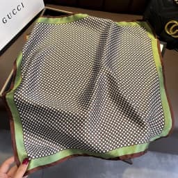 100% Silk 2024 Autumn Female Fashion Scarves New Dustproof Kerchief Popular Sunscreen Square Towel Luxury Leopard Print Shawl
