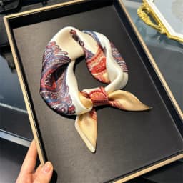 100% Silk 2024 Autumn Female Fashion Scarves New Dustproof Kerchief Popular Sunscreen Square Towel Luxury Leopard Print Shawl