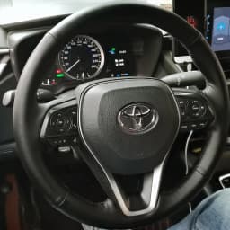 Custom Car Steering Wheel Cover 100% Fit For Toyota Avalon Camry 2018-2019 Crown 2018-2019 Corolla 2018 2019 2020 RAV4 2019