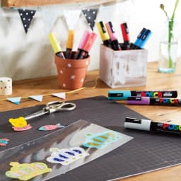 Uni Poscas Marker Pen PC-5M 1.8-2.5mm POP Poster Advertising Mark Graffiti Pen Paint ручки Art Supplies Multi-Colores marcadores