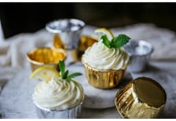 50Pcs Large Cupcake Wrappers Crimping Muffin Cases Cake Liner Gold Silver Coated Paper Cups Heat Resistant Baking Mold Supplies