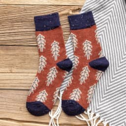 Japanese Style Autumn Winter Women Wool Socks Clay-colored Chiffon Ladies Warm Socks with Christmas Tree Thickened 134