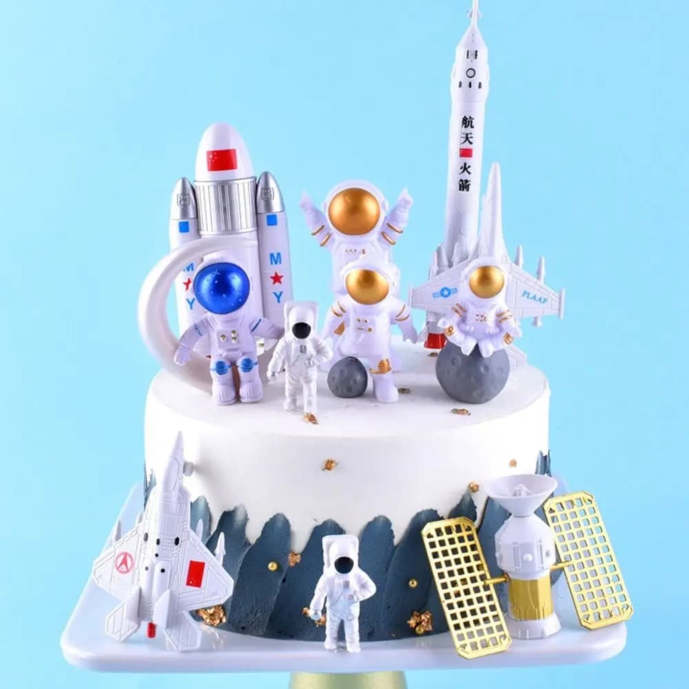 Astronaut Figurine Cake Toppers Miniature Rocket Space Shuttle Boy Birthday Supplies Party Decoration Baby Shower Ornament