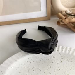 Winter Solid Velvet Bezel Women Girl Broadside Hair Bands  Pearl Cross Headband Hair Hoop Fashion Black Leather Braided Hairband