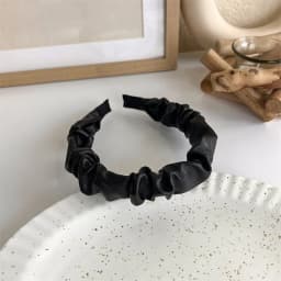 Winter Solid Velvet Bezel Women Girl Broadside Hair Bands  Pearl Cross Headband Hair Hoop Fashion Black Leather Braided Hairband