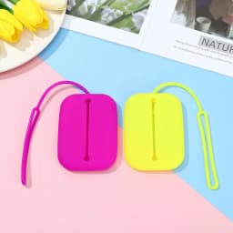 Hot New Creative gift silicone key case, multi-function drawstring silicone keychain, environmentally friendly silicone key case