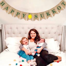 Happy Sukkot Flags, Holiday Party Supplies, Fruit Wreaths for Celebration Decorations