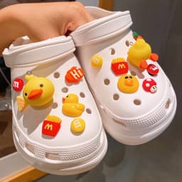 Cute Little Pig Hole Shoe Charms Accessories Shoe Buckle Lovely Little Yellow Duck Shoes Flower DIY Shoes Decorations