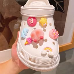 Cute Little Pig Hole Shoe Charms Accessories Shoe Buckle Lovely Little Yellow Duck Shoes Flower DIY Shoes Decorations