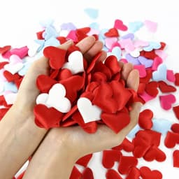 100/200Pcs Artificial Love Heart Petals Valentine's Day Wedding Party Confetti Petals Sponge Satin Fabric Table Bed Decorations