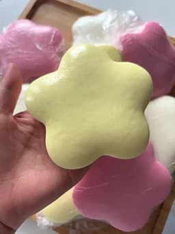 Yellow Squishy Star Fidget Toy Slow Rising Pinch Anti-anxiety Squeeze Toy Super Soft Cute Rebound Decompression Toy Funny Gifts