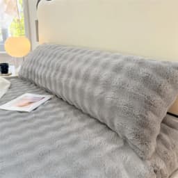 2025 New Solid Color Imitation Rabbit Plush Adult Pillowcase Milk Plush Extended Snowflake Plush Pillowcase, Without Pillow Core
