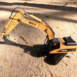 HUINA 1/50 High Simulation Alloy Toys Die-cast Navvy Loader Bulldozer Engineering Construction Car Toys for Boys Kids Xmas Gifts