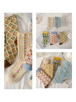 5 Pairs of New Retro Relief Plant Flower Women's Mid Tube Socks in Spring and Autumn Soft and Comfortable Women's Casual Socks