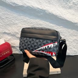 Casual Fashion Crossbody Large Capacity Small Square Bag Creative Shark Mouth Crossbody Bag Simple Coin Purse