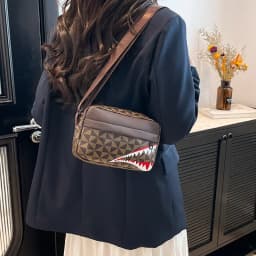 Casual Fashion Crossbody Large Capacity Small Square Bag Creative Shark Mouth Crossbody Bag Simple Coin Purse