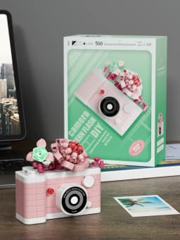 Vintage Camera & Flowers Building Blocks DIY Toys Small Particle Bricks Assembly Puzzle Toys For Friend Gifts Christmas Gifts