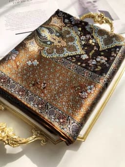 Coffee Gold 100% Mulberry Silk Women's Scarf Bandana Fashion Plaisley Style Square Scarves Hijabs Winter Brand Headscarf Foulard