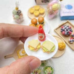 1:12 Miniature Hamburger Mini Fruit Salad Pretend Food for Blyth OB11 BJD Doll House Kitchen Play Toys Accessories