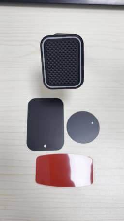 Untoom Magnetic Car Phone Holder Mobile Phone Holder in Car Magnet Car Mount Mobile Cell Phone Stand for iPhone Xiaomi Samsung