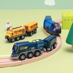 Battery Operated Locomotive Train Set Powerful Engine Bullet Electric Train Car Toys Fit for Biro Wooden Railway Track Kids Gift